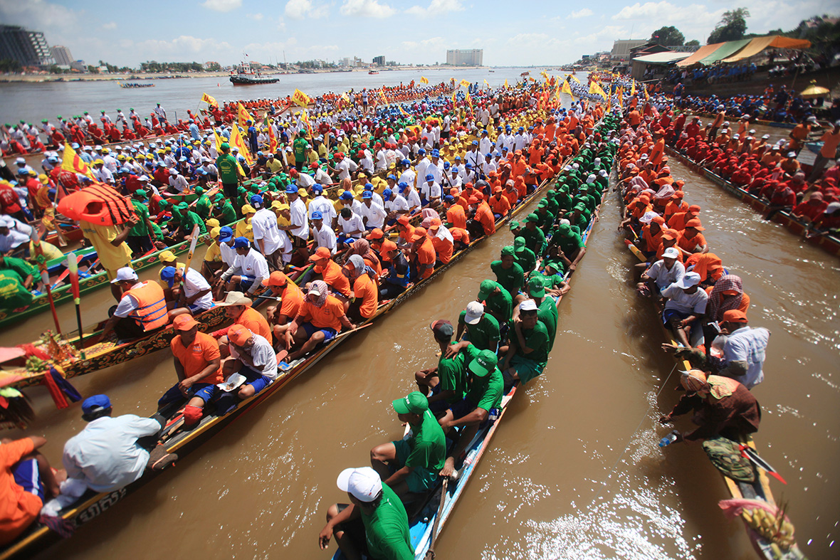 Heavy competition at the Boat Races! Image Source