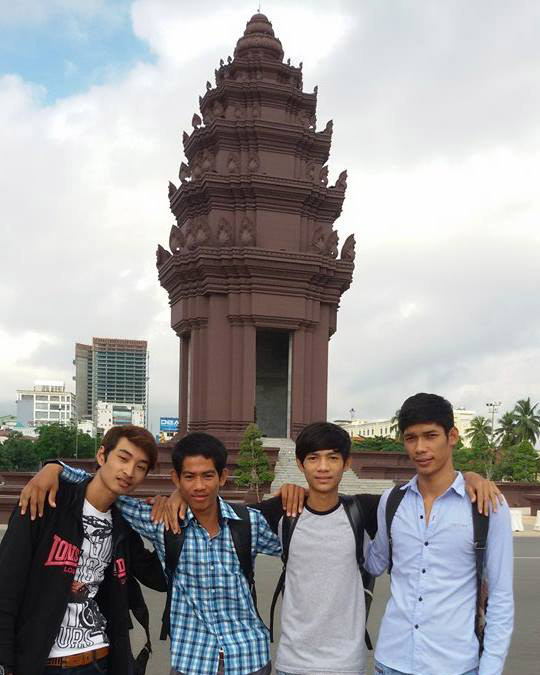 Chamroeun Phearum | Global Children Cambodia provides underserved Cambodian youth the resources they need to obtain a higher education.